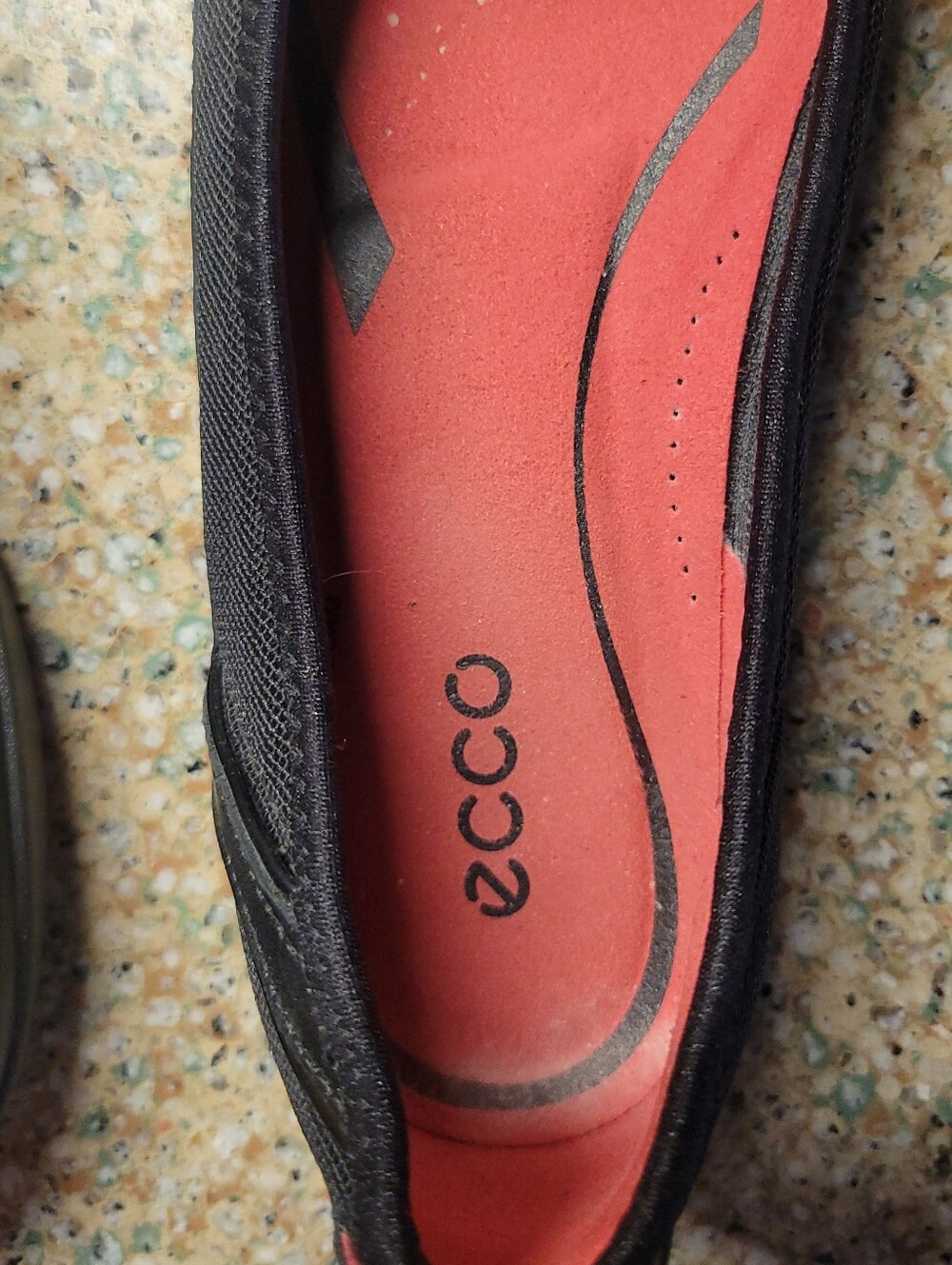 Ecco Black Slip On Euro Size 37 - Picture 3 of 8